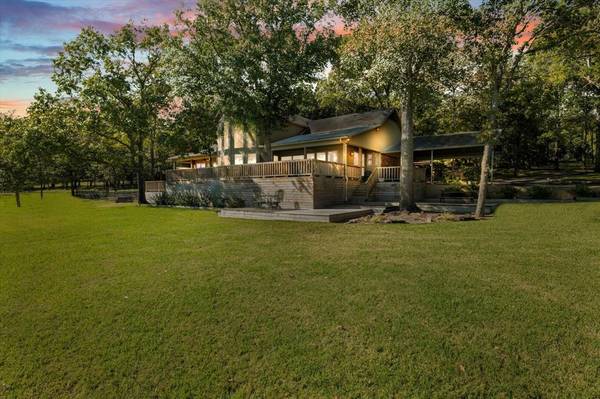 5900 Magnolia Drive, Eustace, TX 75124