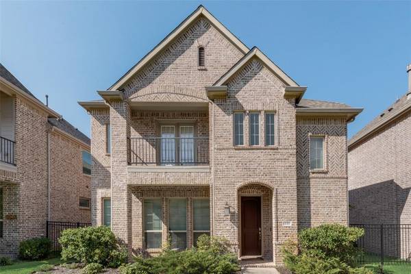 440 Renaissance Lane, Irving, TX 75060