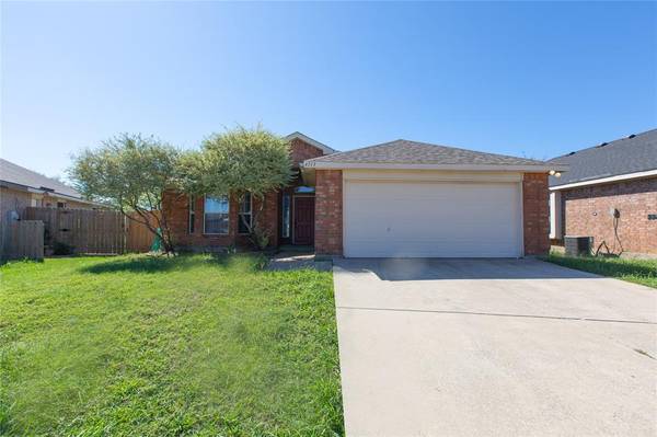 4513 Wheatland Drive, Fort Worth, TX 76179