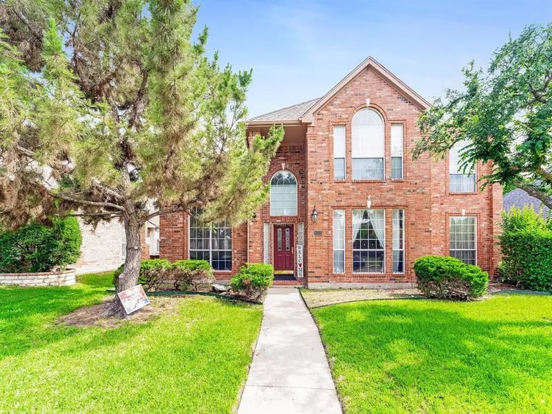 1113 Hunters Creek Drive, Carrollton, TX 75007