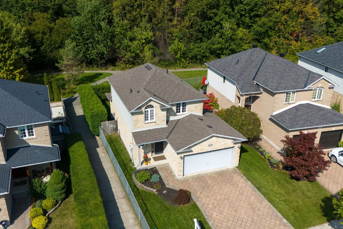 Middlesex, ON N6K 4X2,1756 Birchwood DR