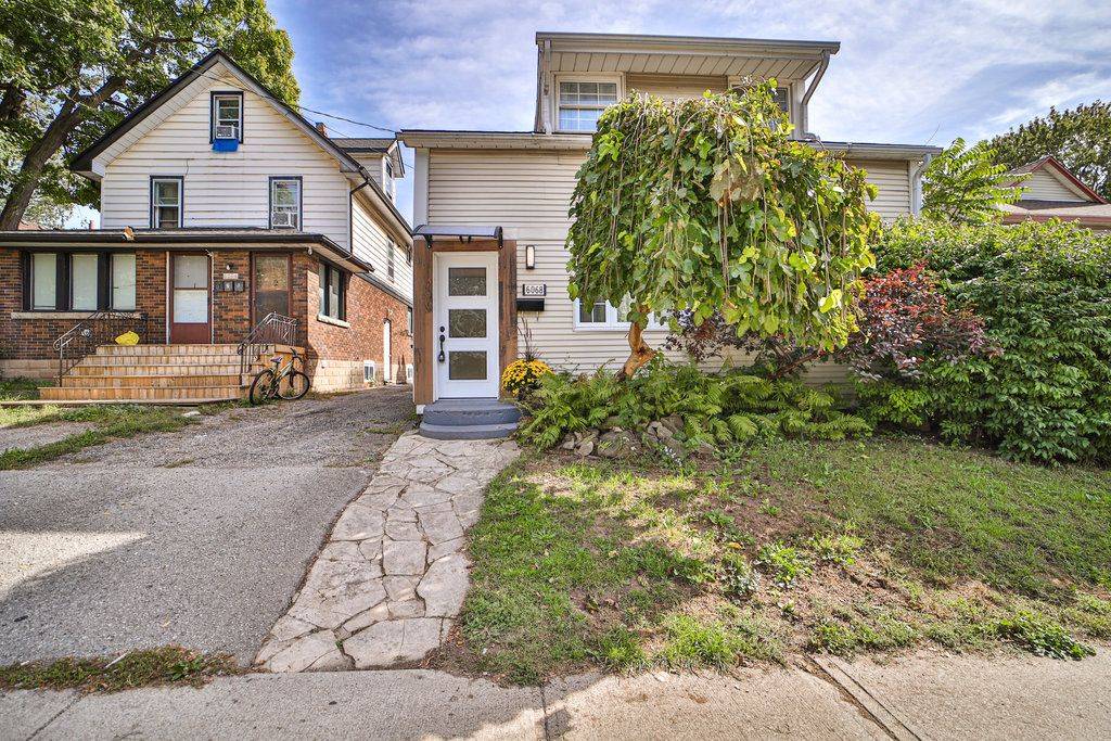 Niagara Falls, ON L2G 4M2,6068 Drummond RD