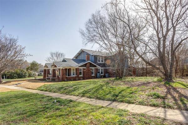 Fort Worth, TX 76107,3803 Tulsa Way