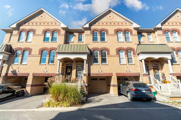 10 Porter AVE W #16, Vaughan, ON L4L 2A1