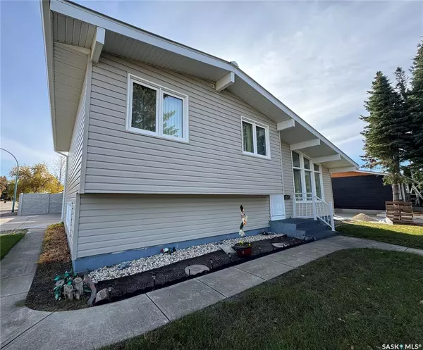 Yorkton, SK S3N 2R3,3 Rosefield DRIVE