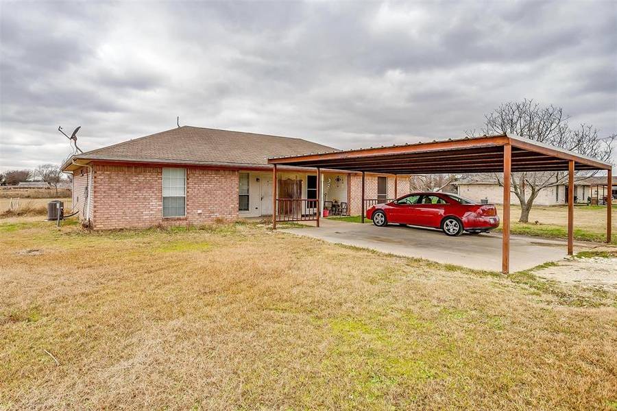 5007 Green Tree Lane #B, Joshua, TX 76058