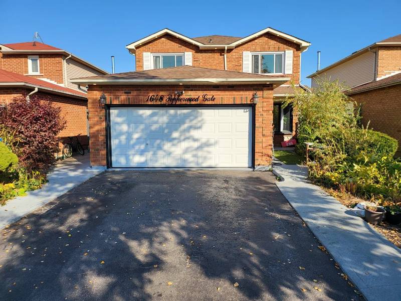 1648 Pepperwood Gate, Pickering, ON L1X 2K3