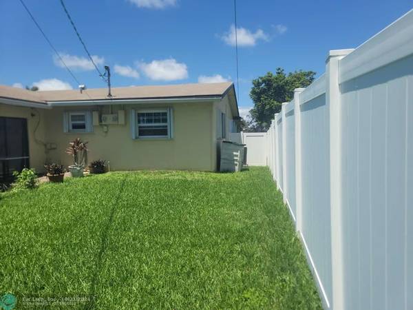 Dania Beach, FL 33004,138 NE 1st Ct