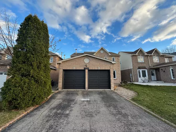 3058 Dalehurst DR, Mississauga, ON L5B 3C1