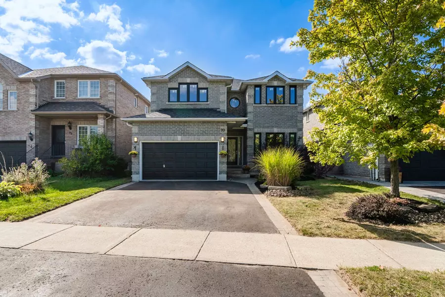 99 McIntyre DR, Barrie, ON L4N 4K6