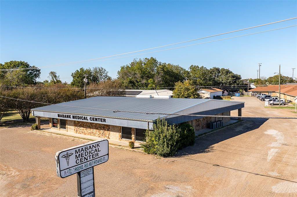 Mabank, TX 75147,802 W Mason Street