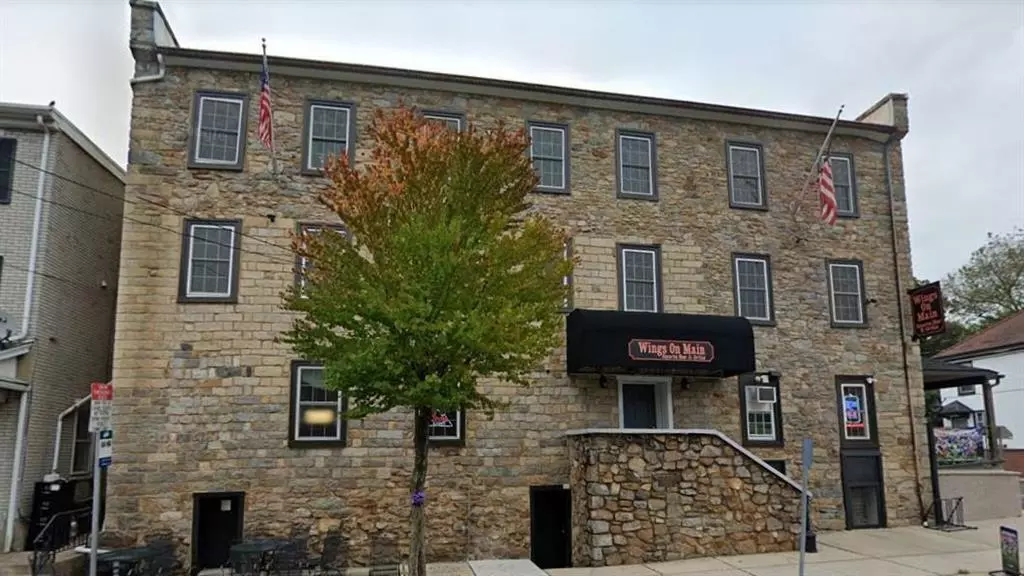 Hellertown Borough, PA 18055,605 Main Street