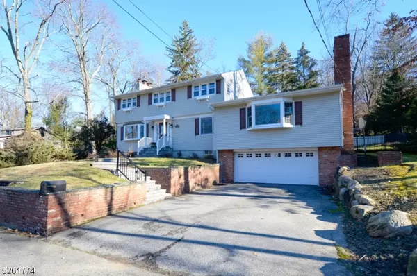 35 Beech Ter, Wayne Twp., NJ 07470