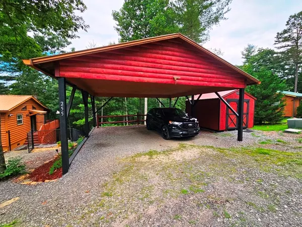 Murphy, NC 28906,255 Fern Forest Trail