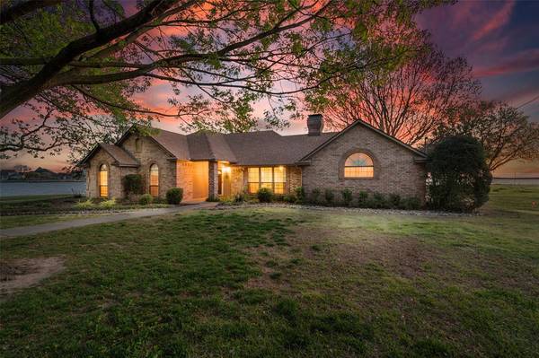 222 Collins Lane, Corsicana, TX 75109