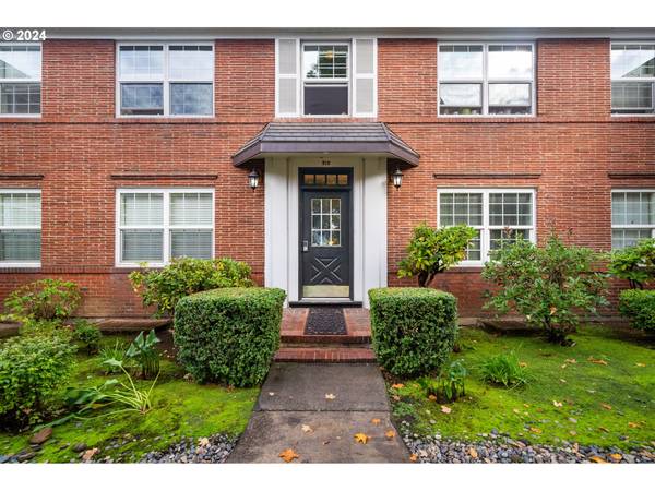 Vancouver, WA 98660,310 E 12TH ST #A