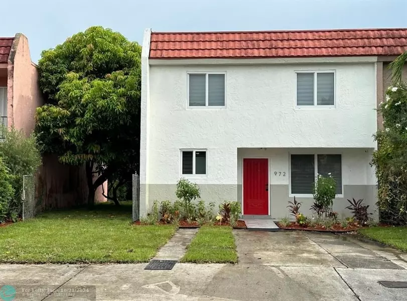 972 W 79th Pl  #79, Hialeah, FL 33014