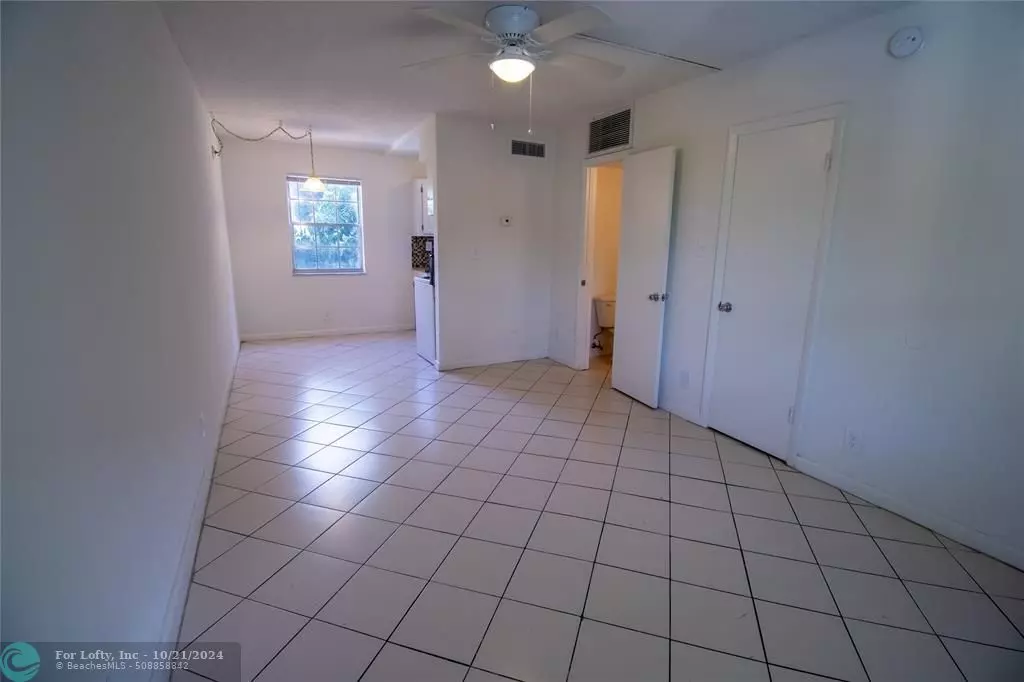 Fort Lauderdale, FL 33312,1505 SW 2nd Street  #208