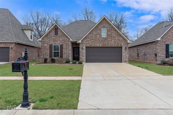 399 Coppice Place, Bossier City, LA 71111