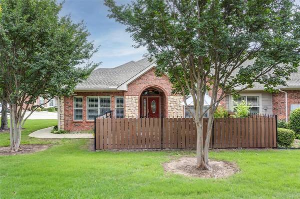 3405 Holly Bend Drive #3013, Fort Worth, TX 76116