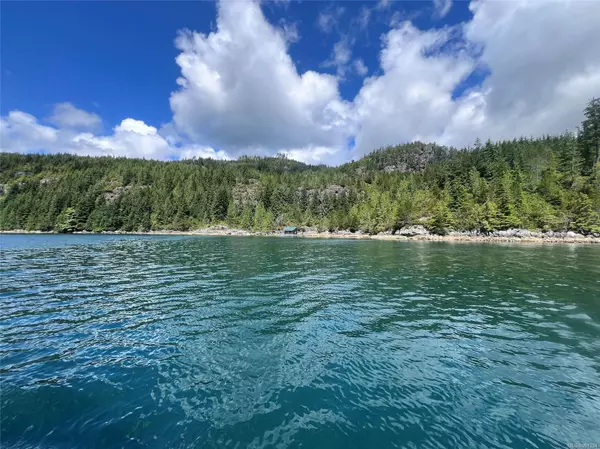 Nootka Island, BC V0P 1G0,893264 Bligh Island