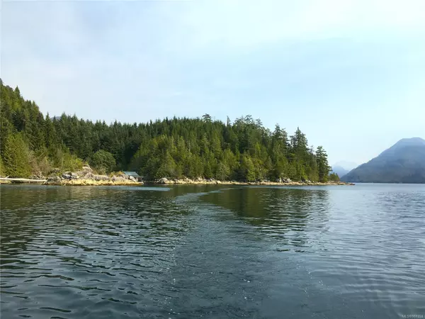 Nootka Island, BC V0P 1G0,893264 Bligh Island