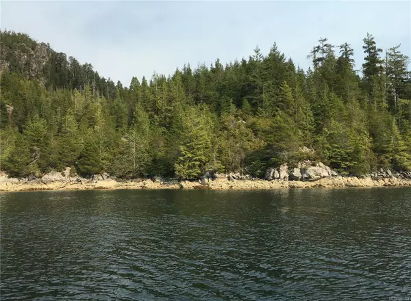 Nootka Island, BC V0P 1G0,893264 Bligh Island