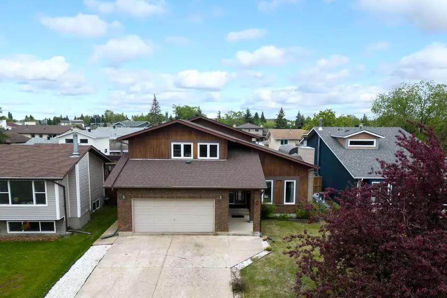 287 Cornwall DR, Fort Mcmurray, AB T9K 1G8