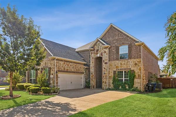 9789 Robinwoods Drive,  Frisco,  TX 75035