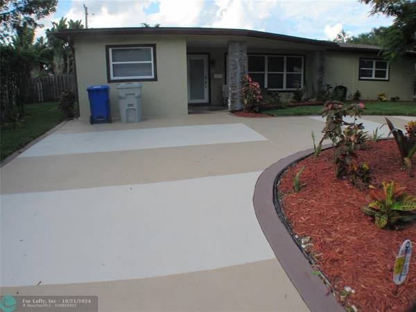 Pompano Beach, FL 33060,237 SW 11th Ct