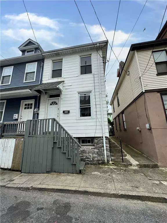 810 Pine Street, Easton, PA 18042