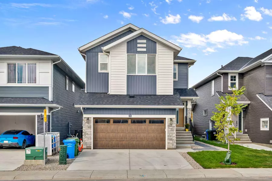 48 Creekside GN Southwest, Calgary, AB T2X 4B6