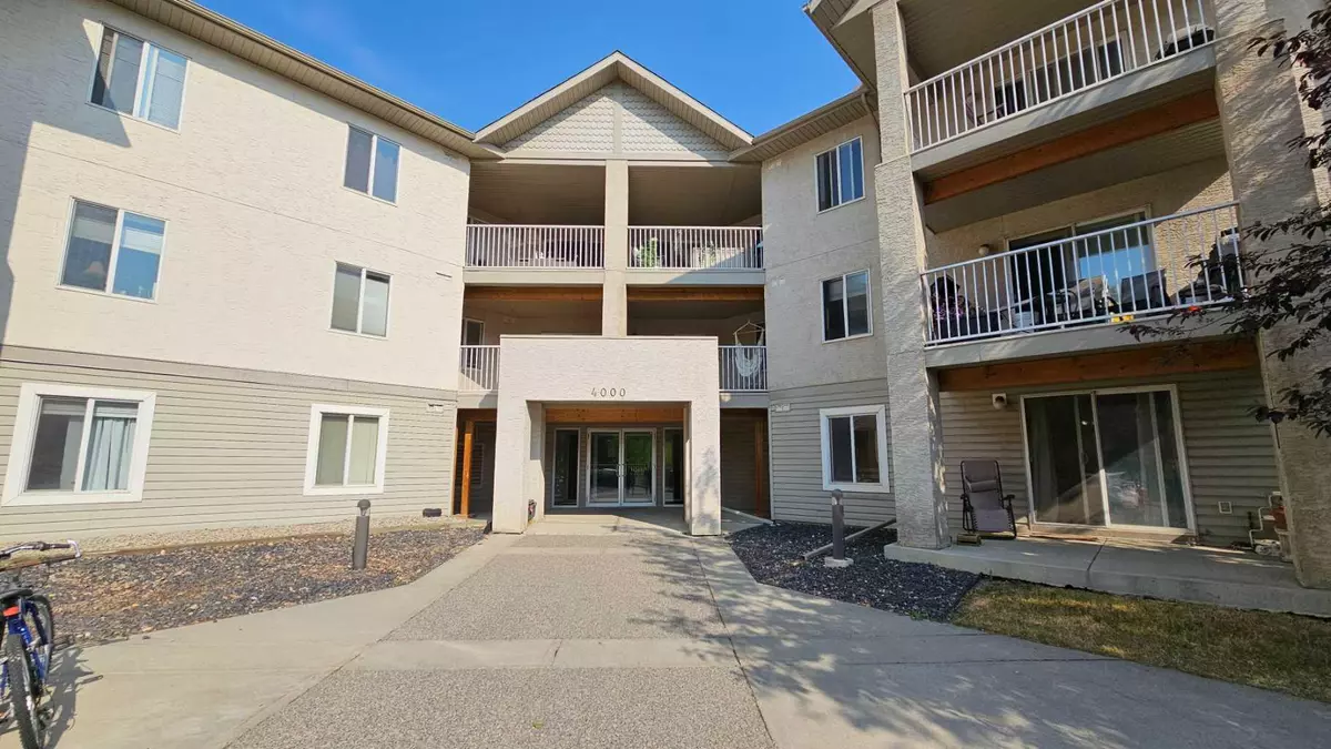 Calgary, AB T3G 5N5,4000 Citadel Meadow PT NW #311