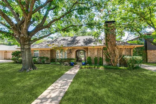 1106 Odessa Drive, Richardson, TX 75080