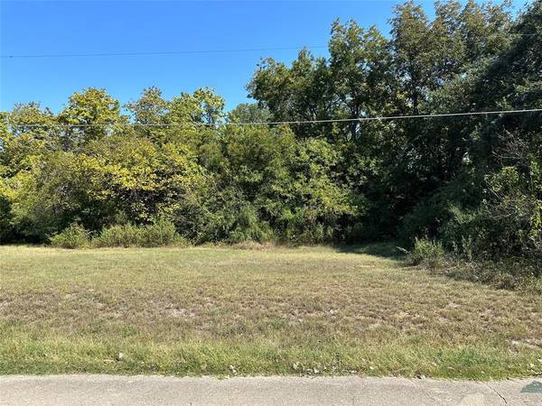 2560 S Scullin Avenue, Denison, TX 75020