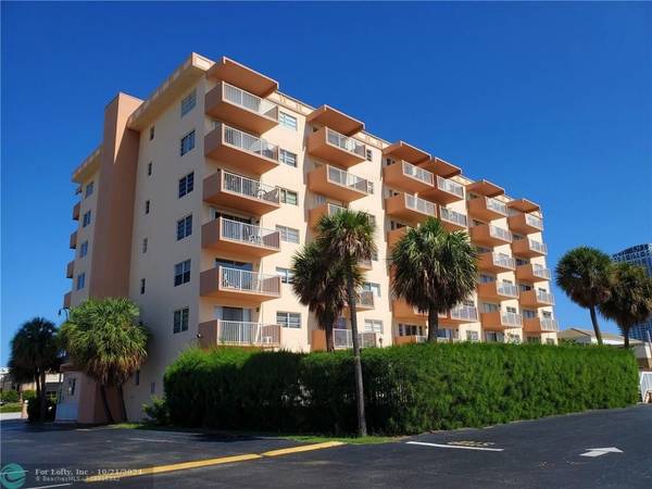 2200 E Hallandale Beach Blvd  #105, Hallandale Beach, FL 33009