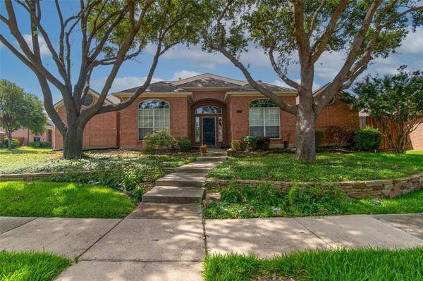 2616 Kings Gate Drive, Carrollton, TX 75006