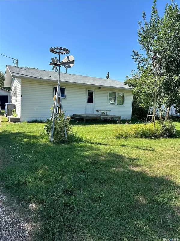 1 Rhodes STREET, Redvers, SK S0C 2H0