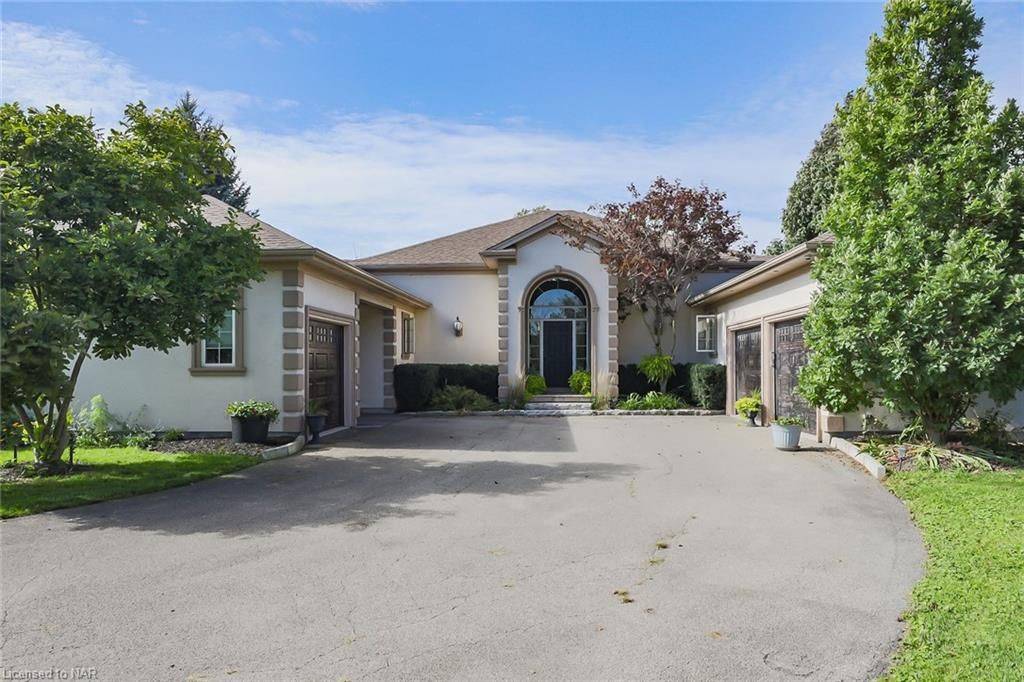 Niagara Falls, ON L2E 6S4,2205 MEWBURN RD
