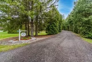 Caledon, ON L7E 4B3,29 Gibson Lake DR