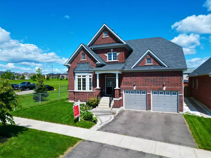 50 Grady DR, Clarington, ON L1B 0K9