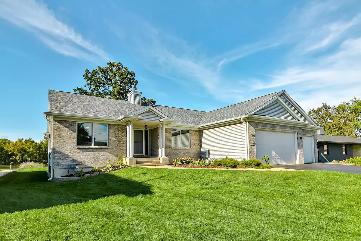 Machesney Park, IL 61115,9508 SHORE Drive