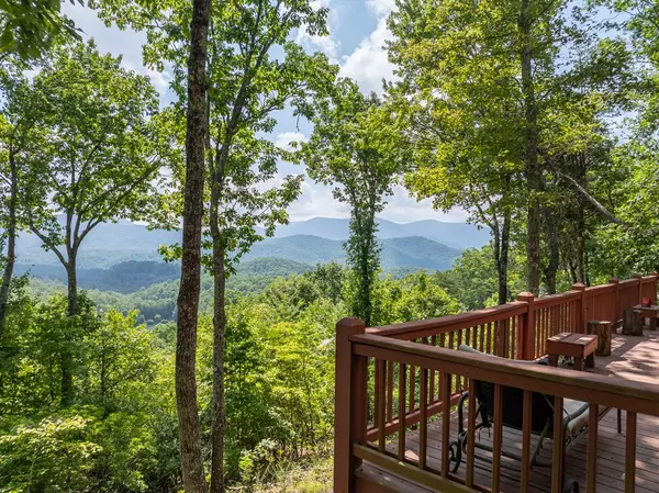 Blue Ridge, GA 30513,1205 Cherry Lake Drive