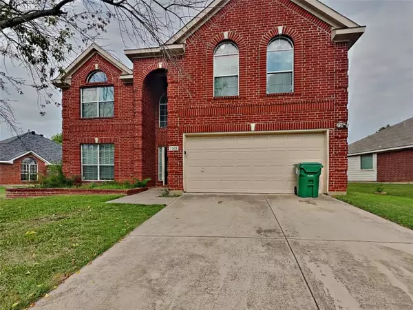 7312 Riverchase Trail, Denton, TX 76210