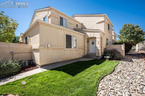 4145 Outlook BLVD #L, Pueblo, CO 81008