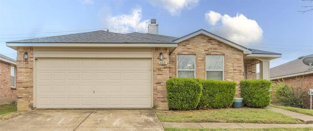 6221 Thoroughbred Trail, Denton, TX 76210
