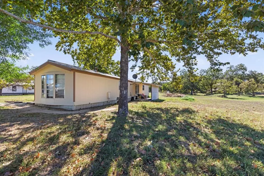 Blanco, TX 78606,1411 B -- Democrat St