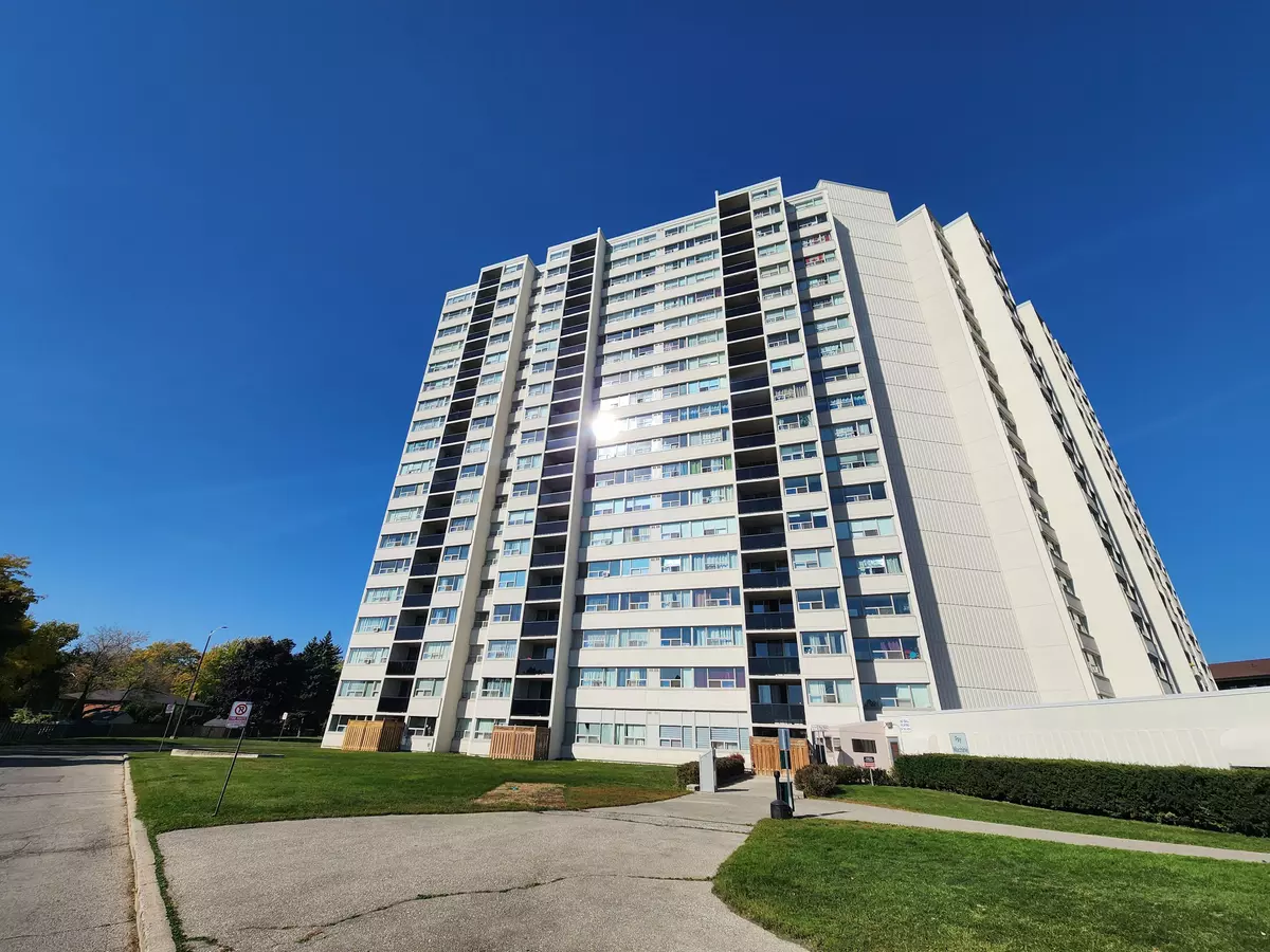 Mississauga, ON L5A 3T2,530 Lolita GDNS #1806