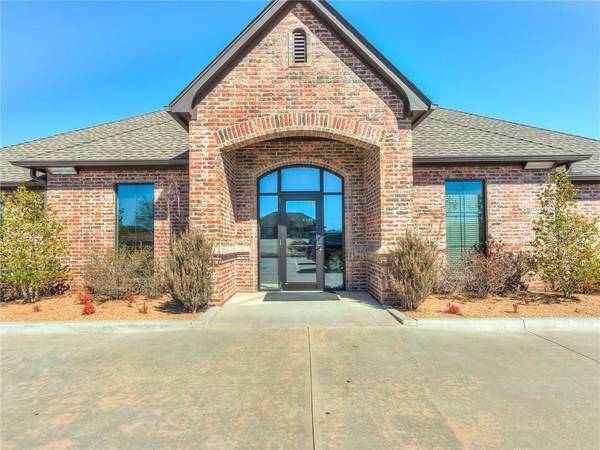 14617 NE 20th Street, Choctaw, OK 73020