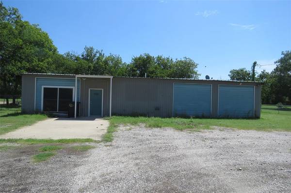 1707 S Main Street, Cleburne, TX 76033